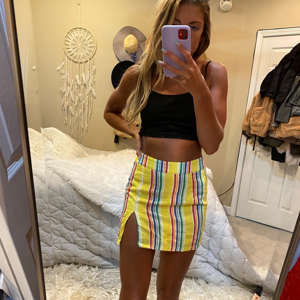 Vici yellow striped mini skirt